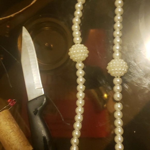 Jewelry - Picture 3 of 3